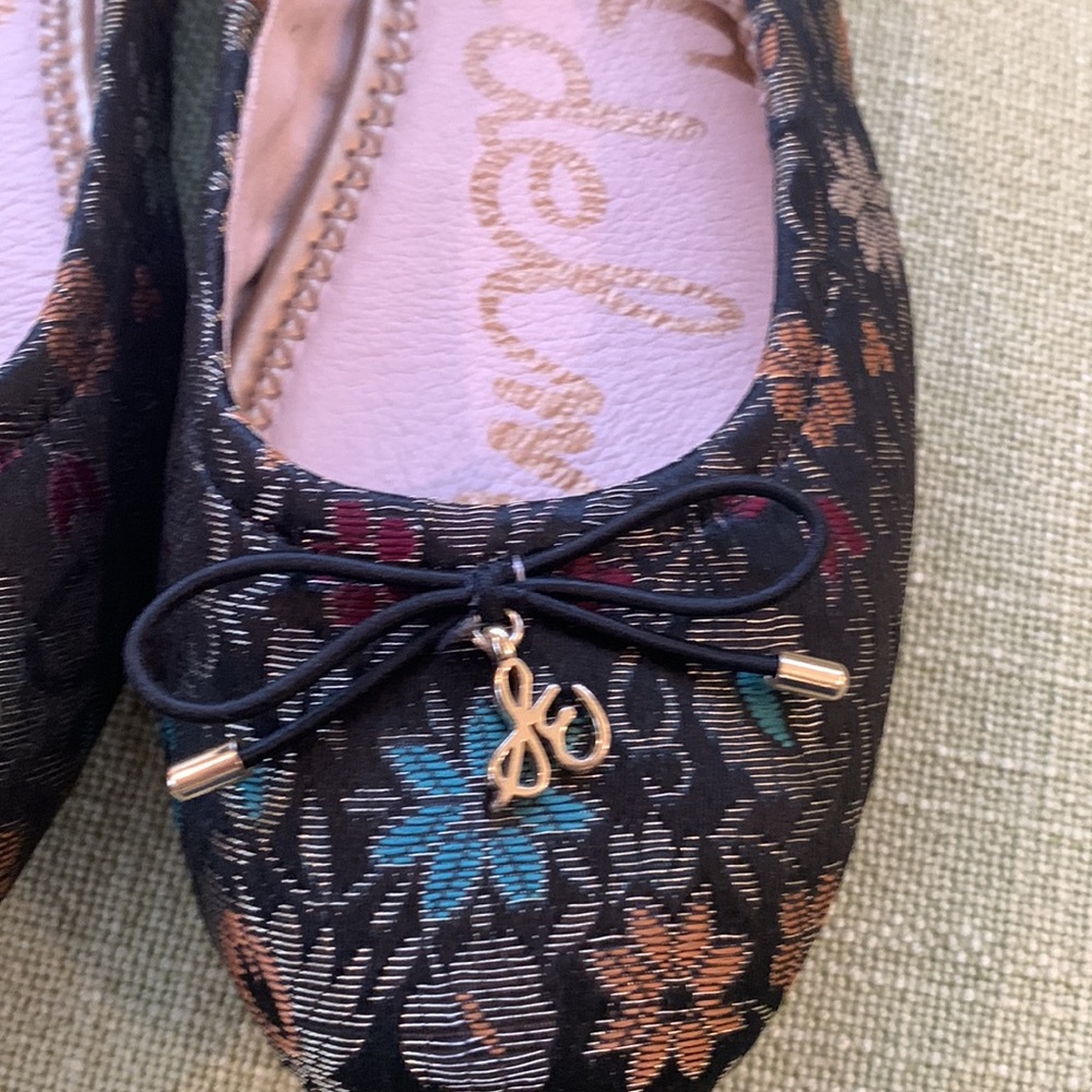 Sam Edelman Felicia Flats Embroidered - Black and Metallic Colors